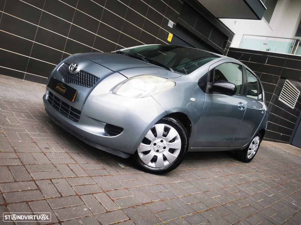 Toyota Yaris 1.0 VVT-i AC - 10