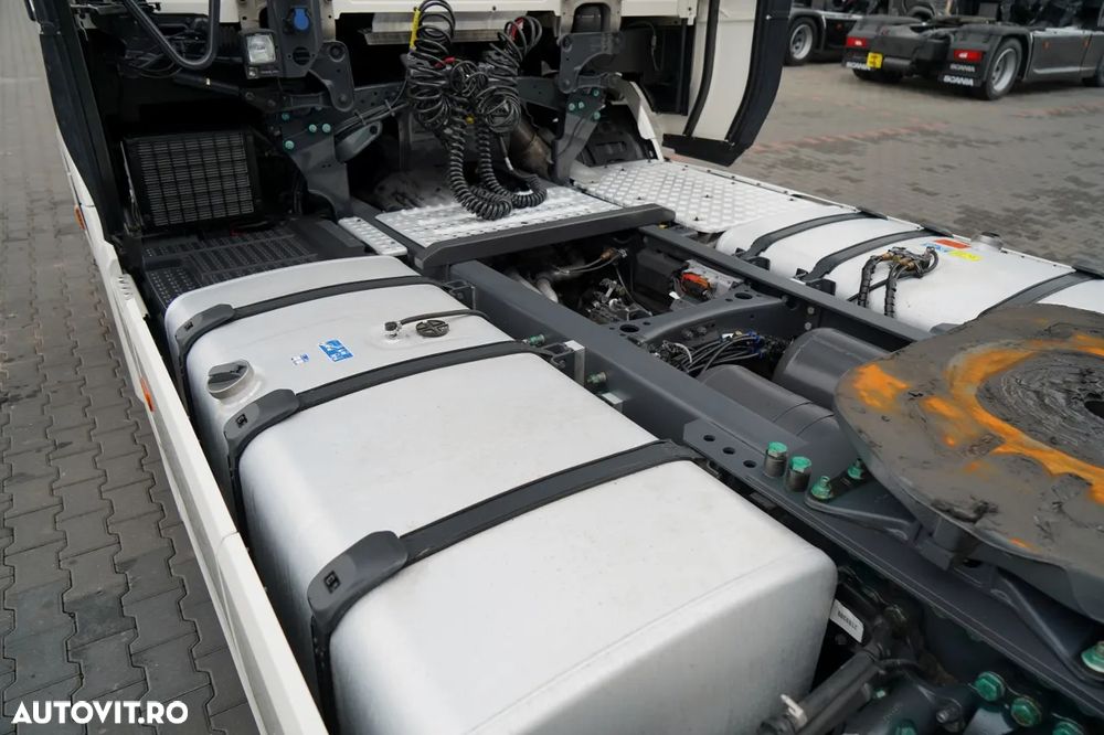 Scania S 530 / V8 / RETARDER / I-PARK COOL / PLATĂ JOSĂ / PIELE / - 14