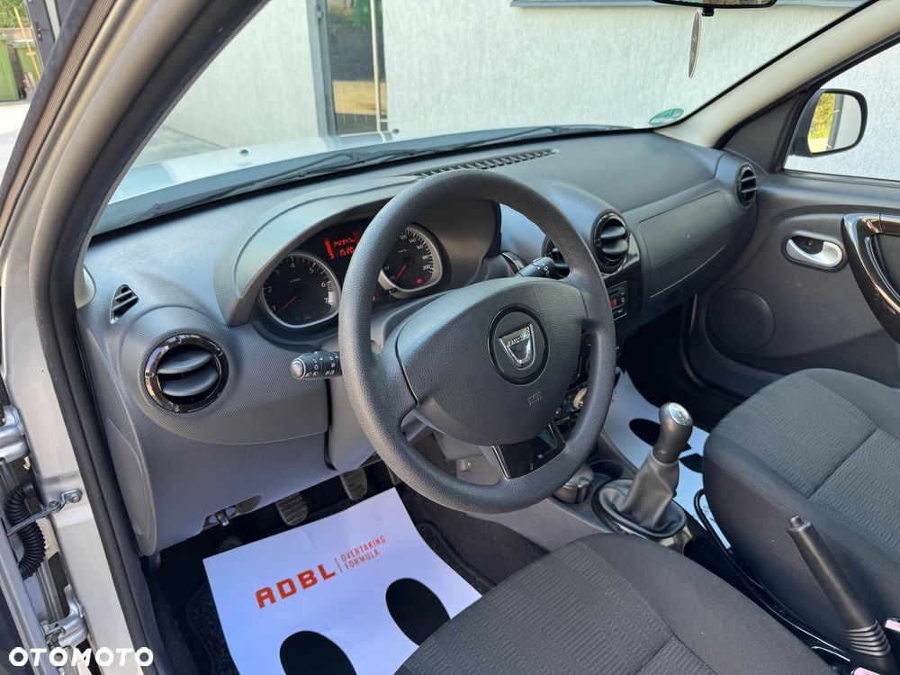 Dacia Duster 1.6 16V 105 4x2 Prestige - 13
