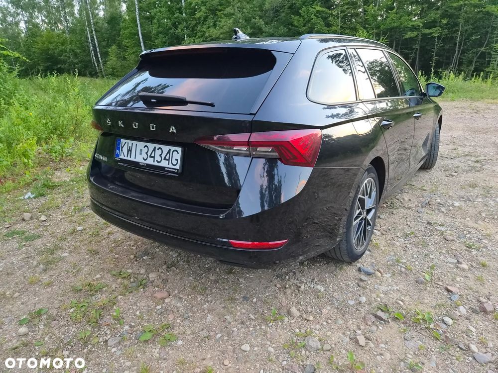 Skoda Octavia 2.0 TDI Ambition DSG - 8