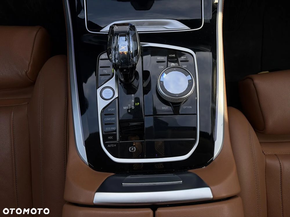 BMW X5 xDrive25d - 16