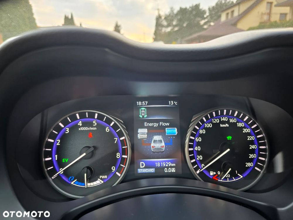 Infiniti Q50 Q50S Hybrid Sport Tech AWD - 13