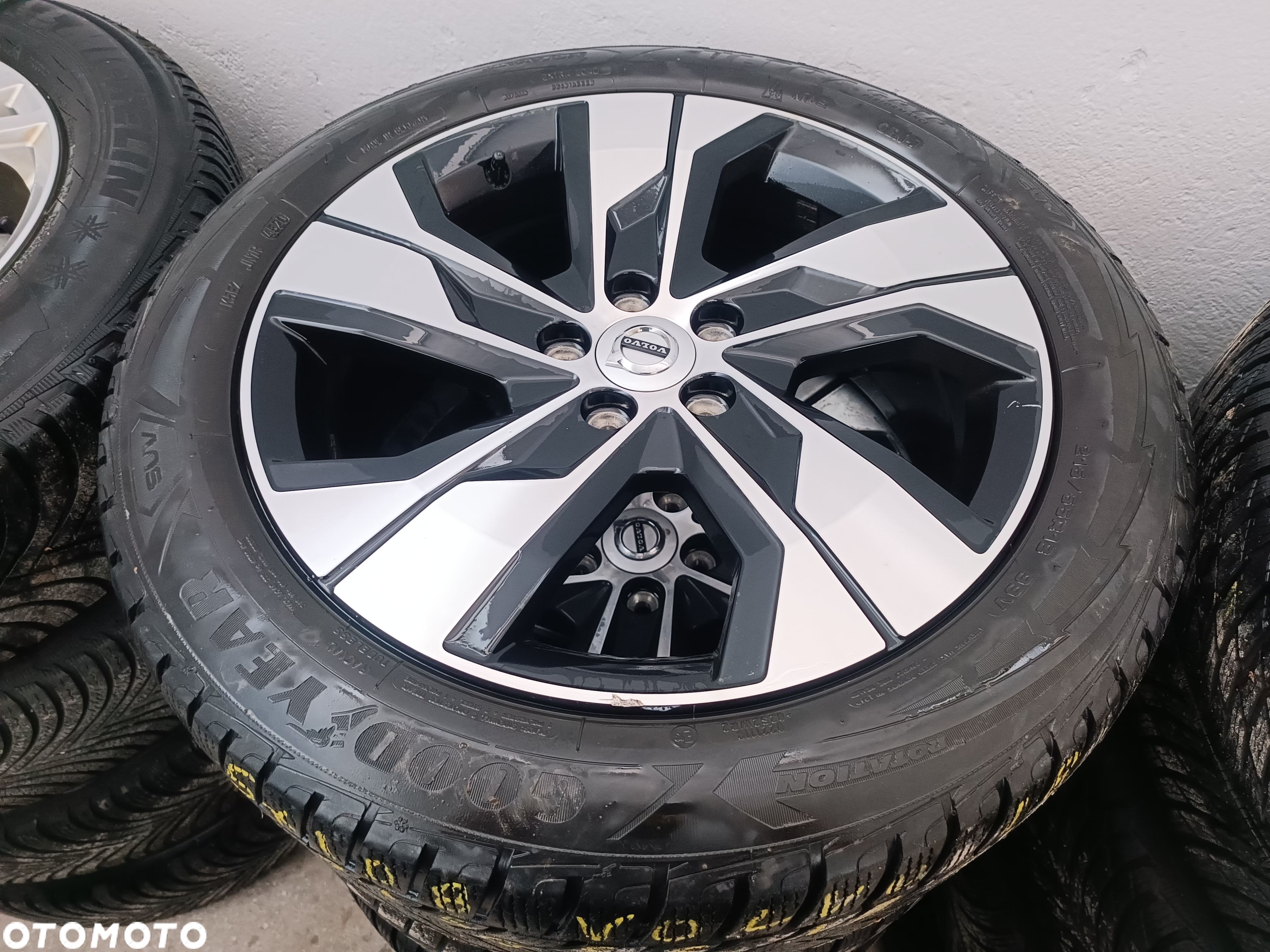 5x108 Alufelgi Felgi Aluminiowe 18 Koła Zimowe Zima VOLVO C30 C70 S40 V40 Cross Country S60 V50 V60 V70 s90 v90 xc40 XC60 XC70 Ford 5-6,5mm Legnica ALU-RAD 215/55 - 1