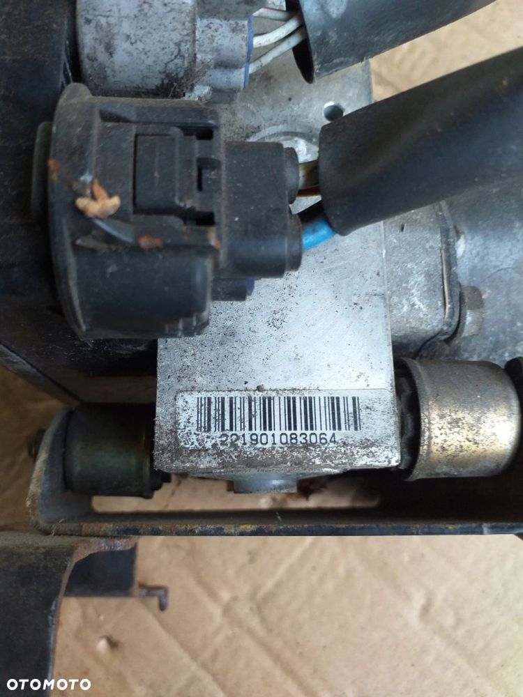 Land Cruiser J95 pompa hamulcowa ABS 90 95 - 2