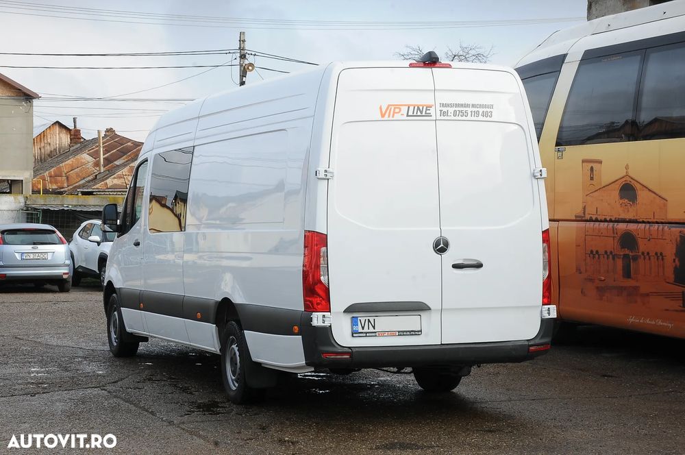 Mercedes-Benz Sprinter - 9