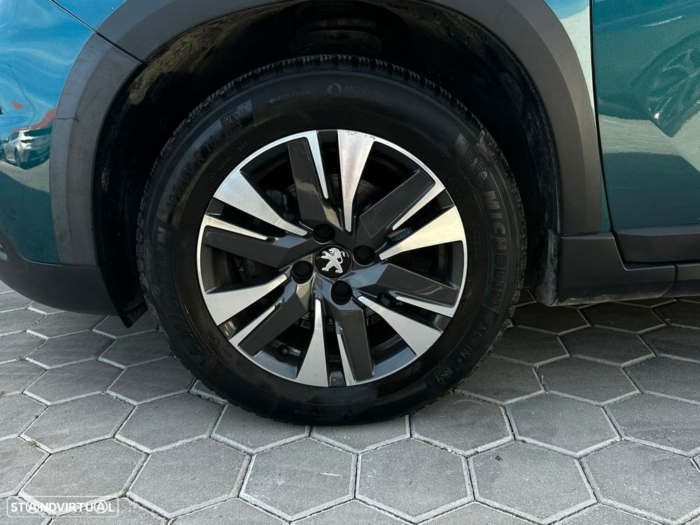 Peugeot 2008 1.2 PureTech Allure EAT6 - 7