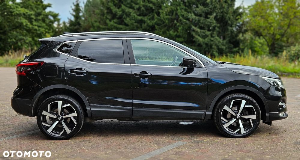 Nissan Qashqai 1.6 DCi 4x4 Tekna - 12