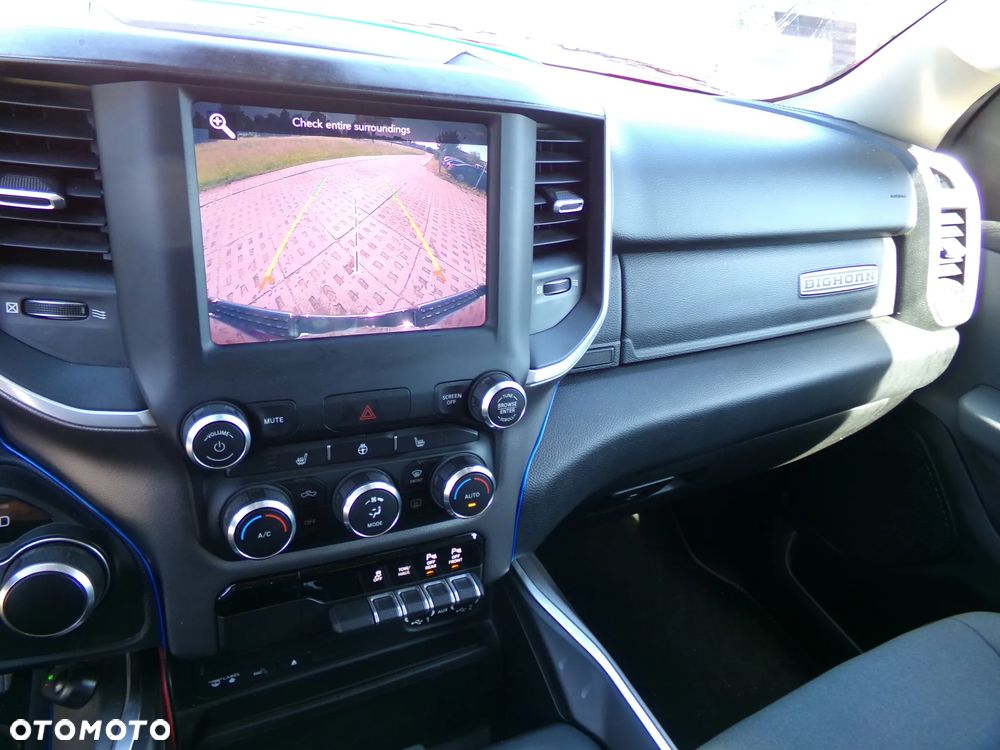 RAM 1500 5.7 Crew Cab Bighorn - 7