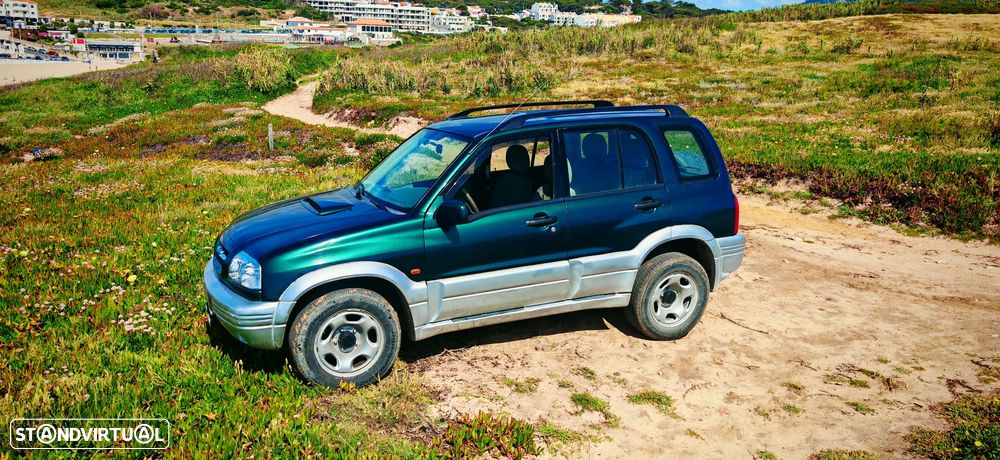 Suzuki Grand Vitara Metal Top 2.0 TDi - 2