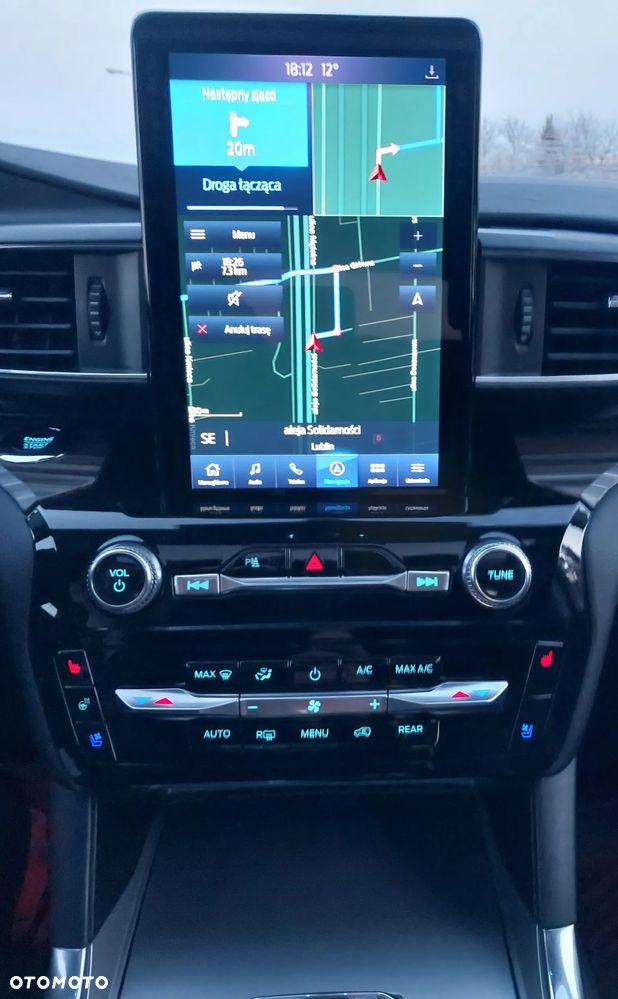 Ford Explorer - 25