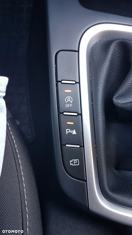 Kia Ceed 1.5 T-GDI M - 16