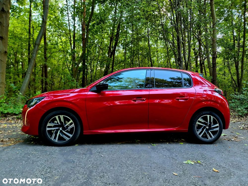 Peugeot 208 1.2 T Allure S&S - 9