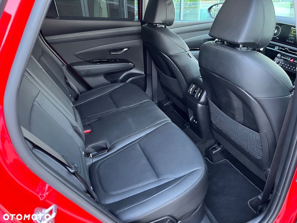 Hyundai Tucson 1.6 T-GDi HEV Platinum 2WD - 19
