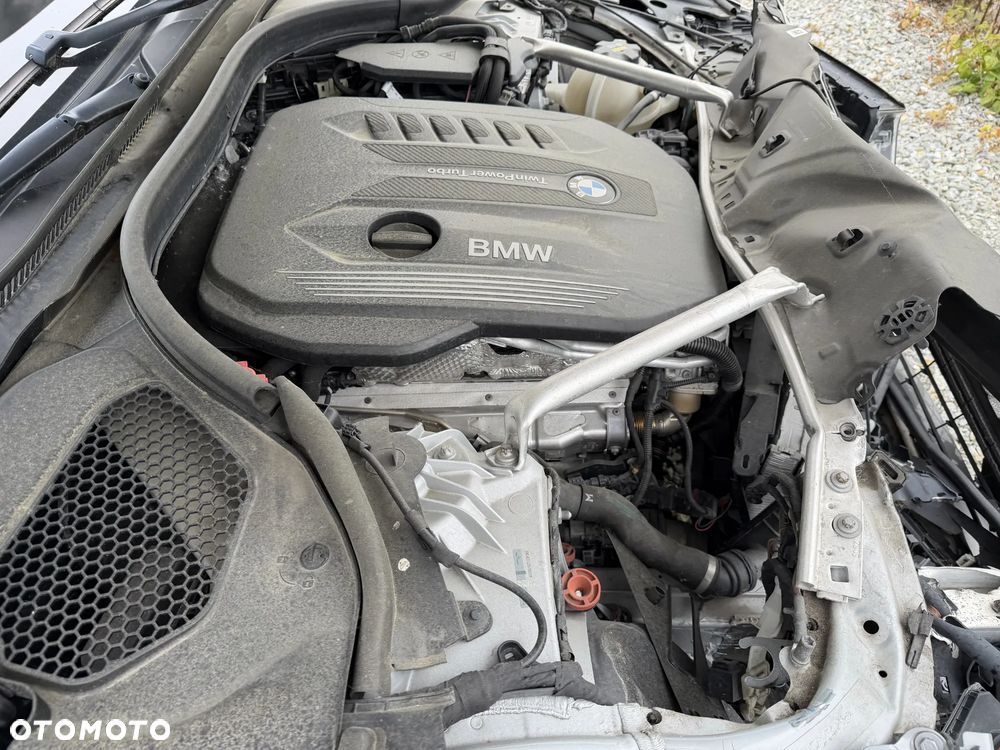 BMW Seria 5 530d xDrive Sport Line - 16
