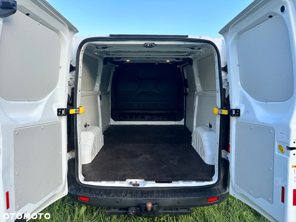 Ford Transit Custom - 14