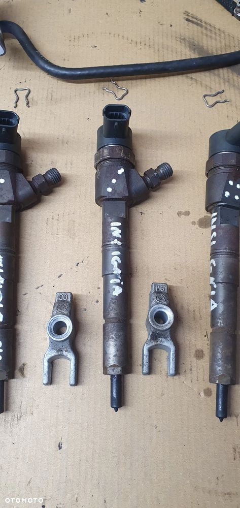 Wtryskiwacze wtryski układ wtryskowy paliwa zestaw pompa listwa Opel Insignia A 2.0 CDTI - 20
