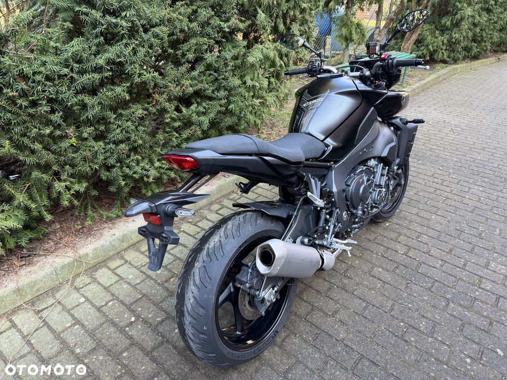 Yamaha MT - 6