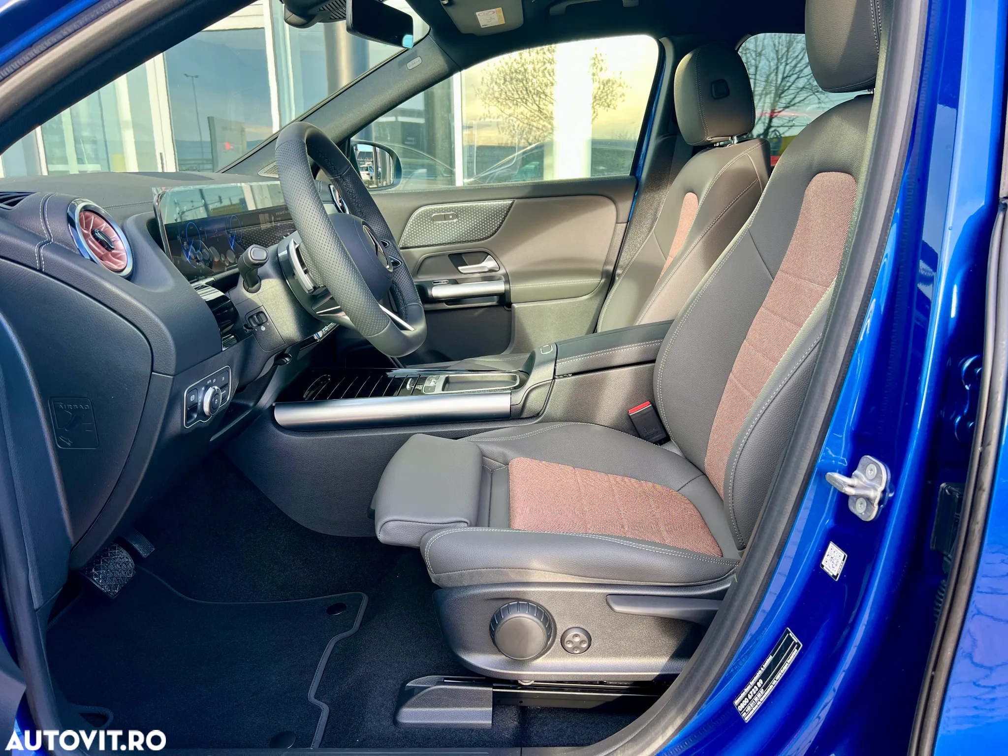 Mercedes-Benz EQA 250+ - 12