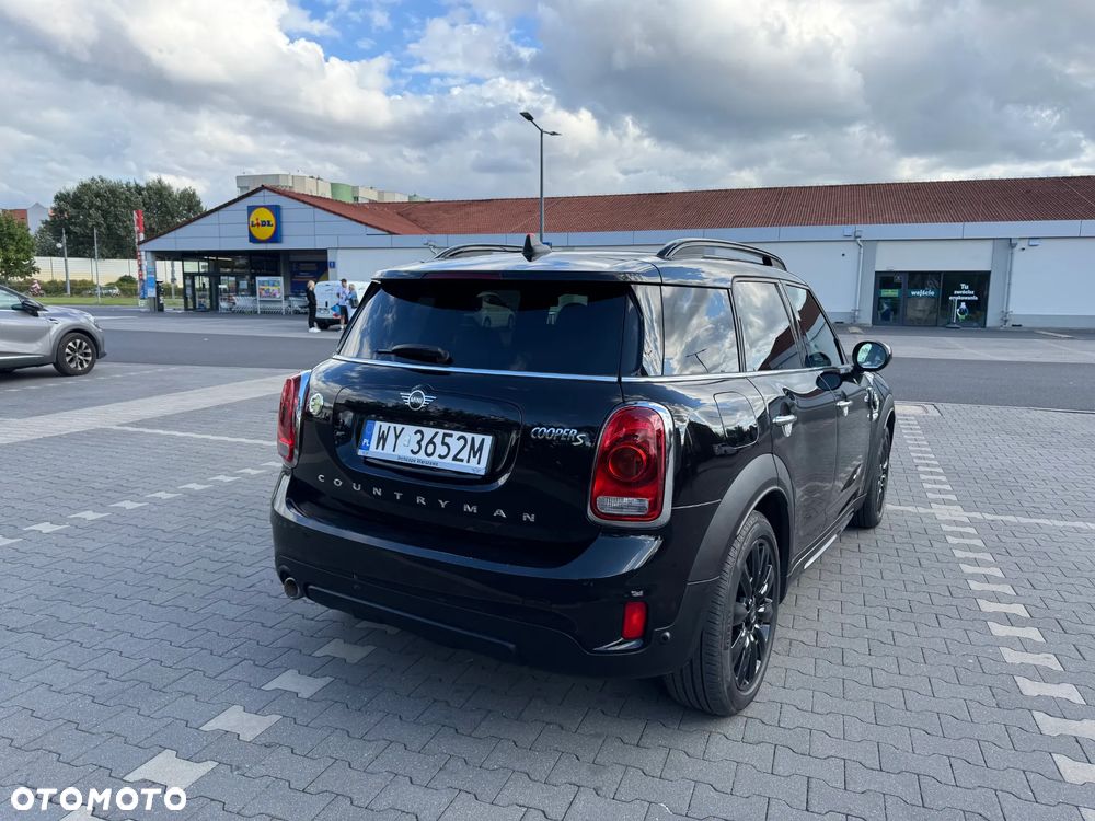 MINI Countryman Cooper S E ALL4 - 5