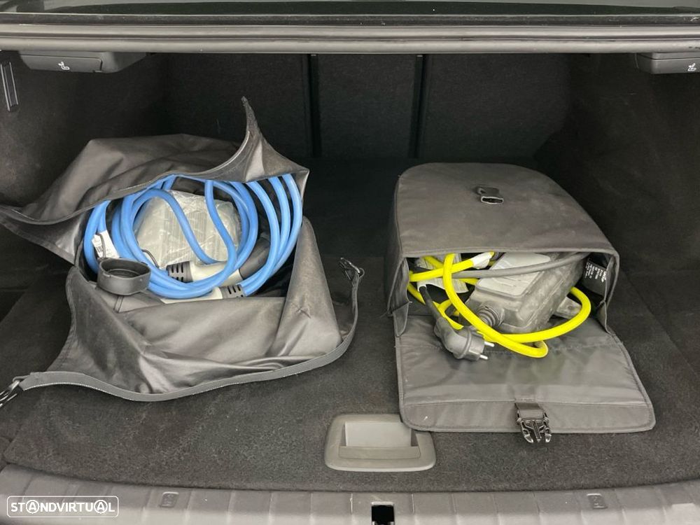 BMW 530 e iPerformance - 26