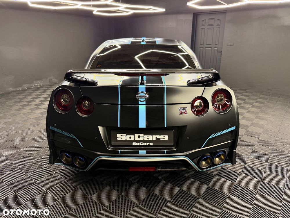 Nissan GT-R Black Edition - 14