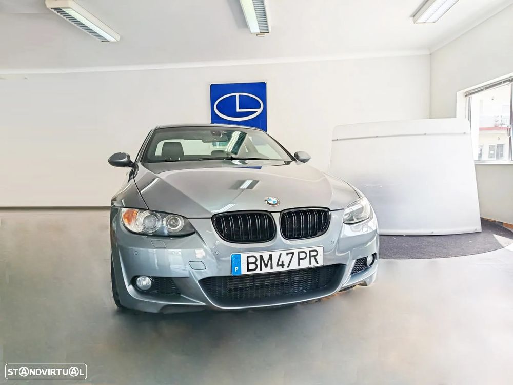 BMW 320 d Coupe - 2