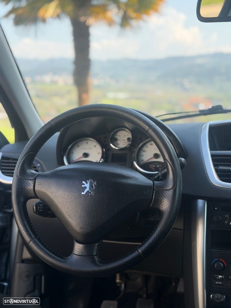 Peugeot 207 1.6 HDi Sport - 6