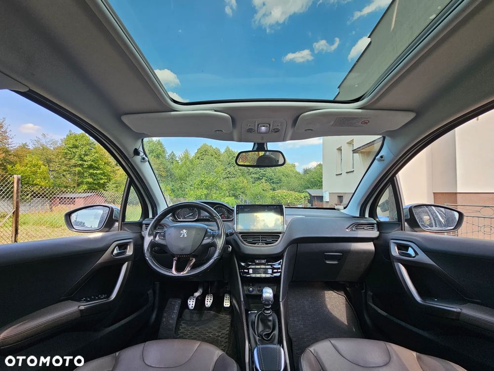 Peugeot 2008 e-HDi FAP 115 STOP & START Allure - 4