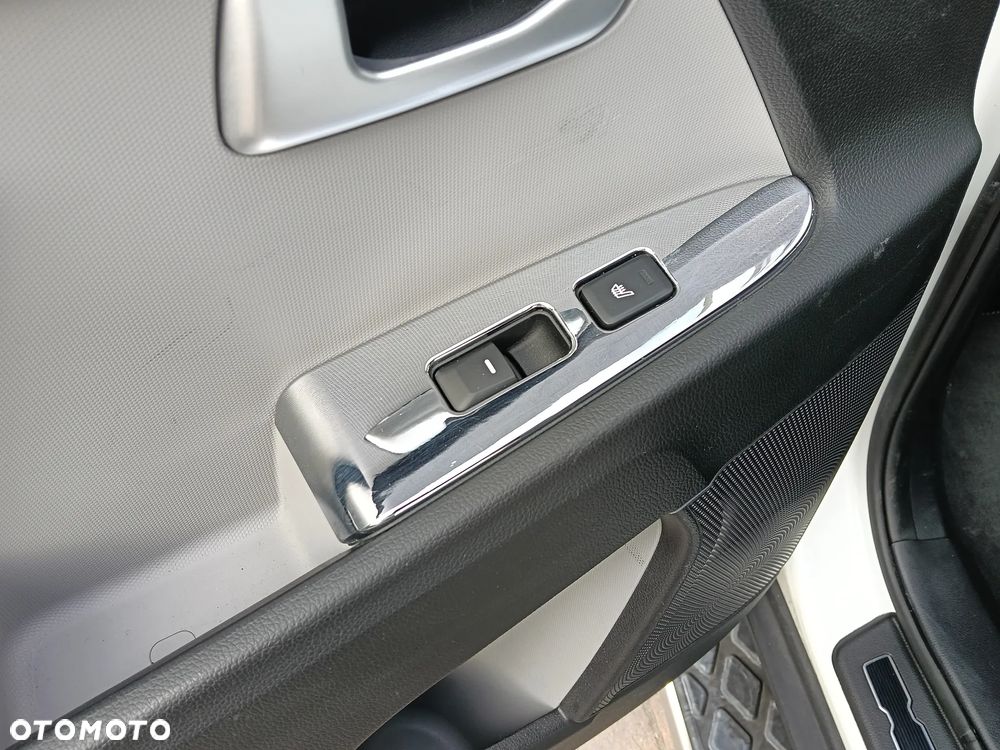 Kia Sportage 2.0 CRDI L AWD - 18