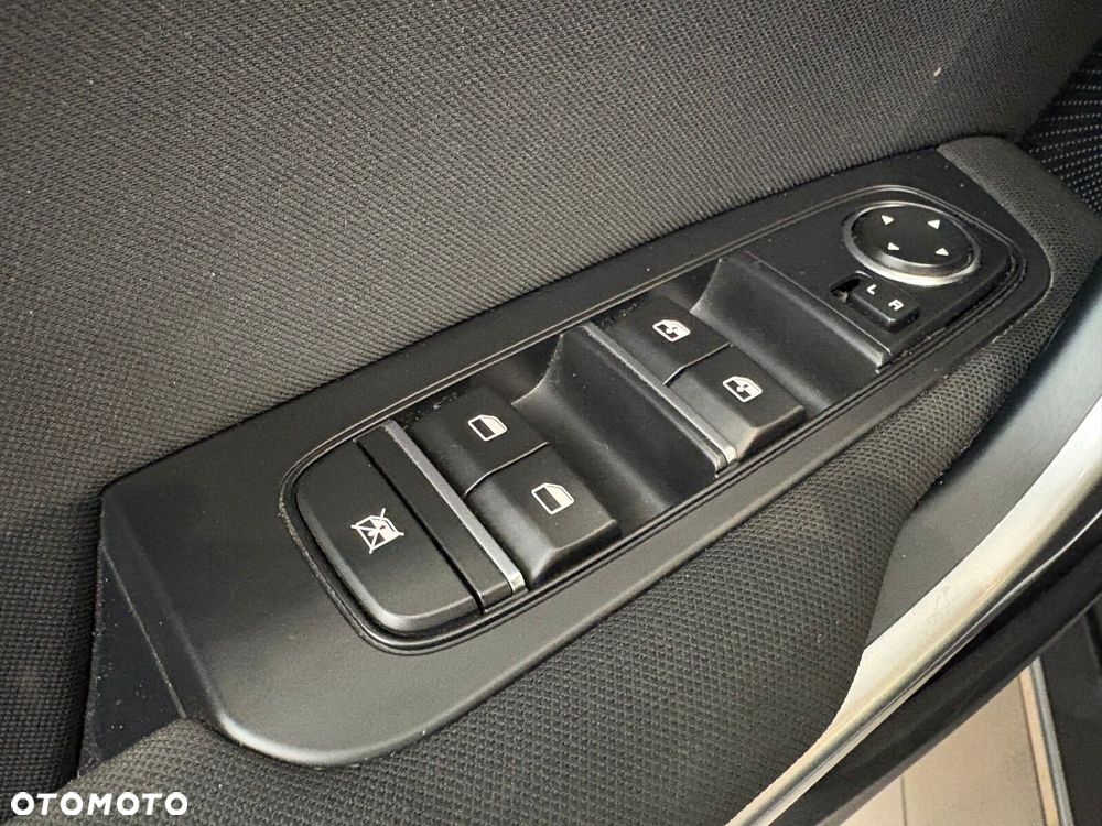 Kia XCeed - 19