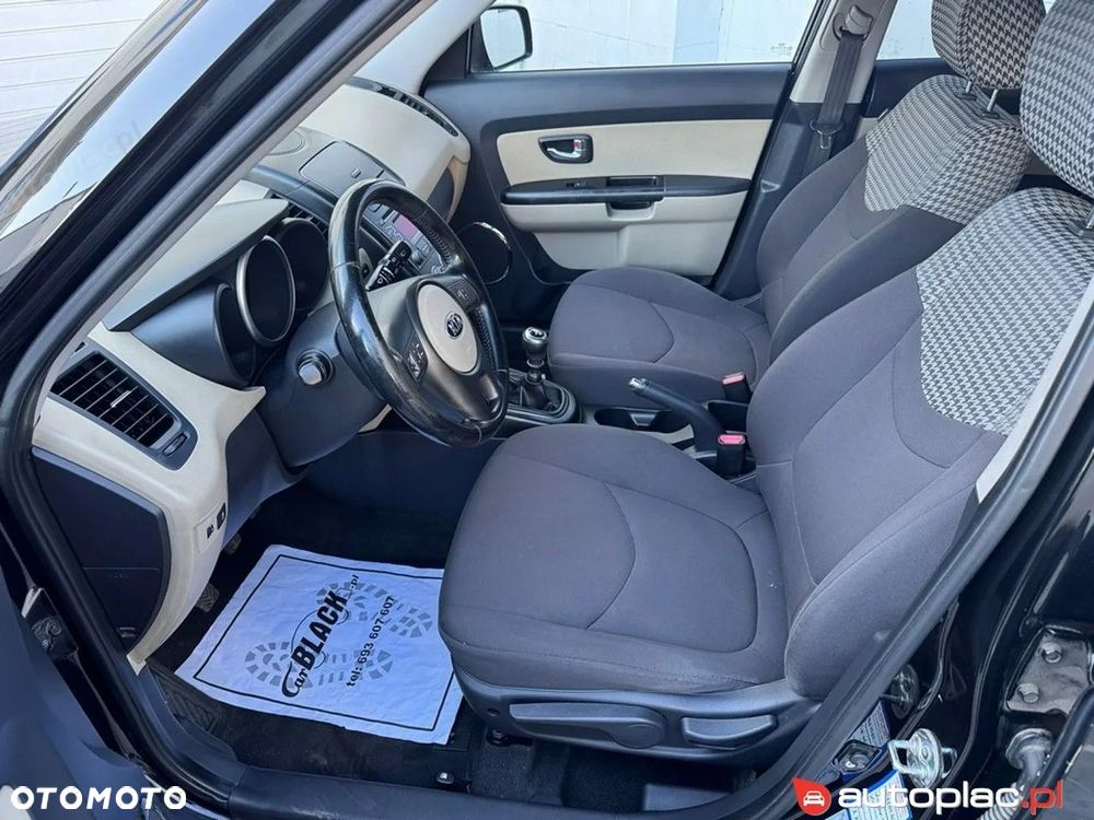 Kia Soul - 5