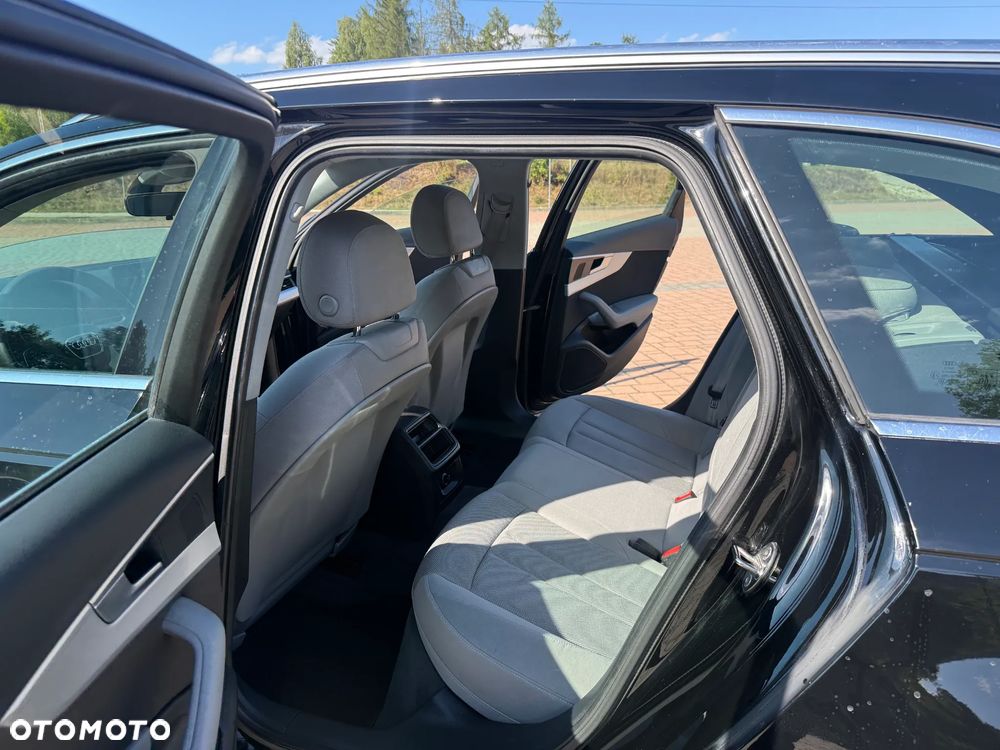 Audi A4 Avant 2.0 TDI S tronic - 15