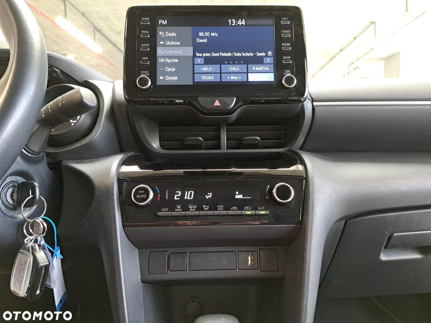 Toyota Yaris Cross - 19
