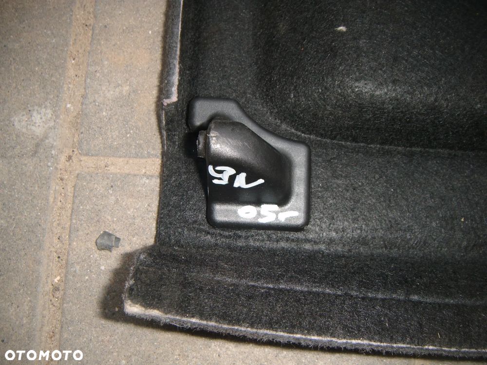 vw polo 9n 06r póła tył - 3