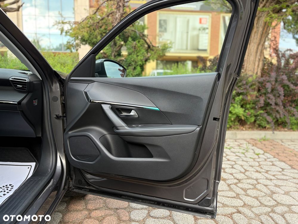 Peugeot 2008 1.5 BlueHDi Allure Pack S&S EAT8 - 35