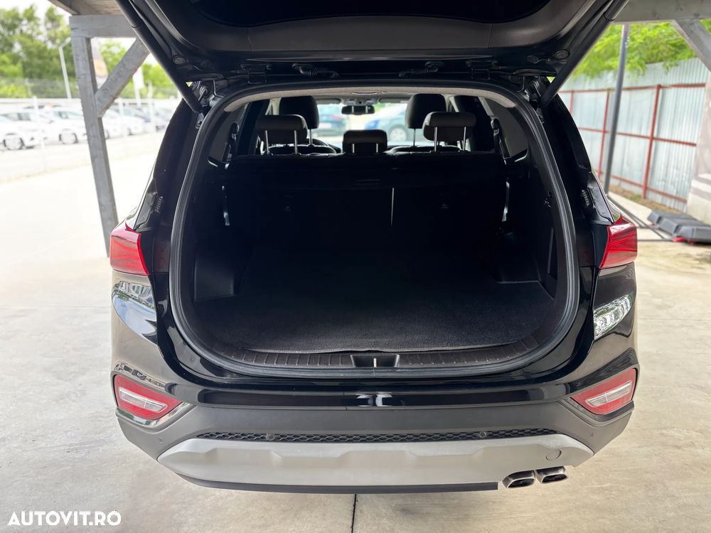 Hyundai Santa Fe 2.2 CRDi 4WD 8AT Luxury - 11