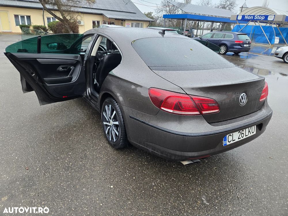 Volkswagen Passat CC - 1