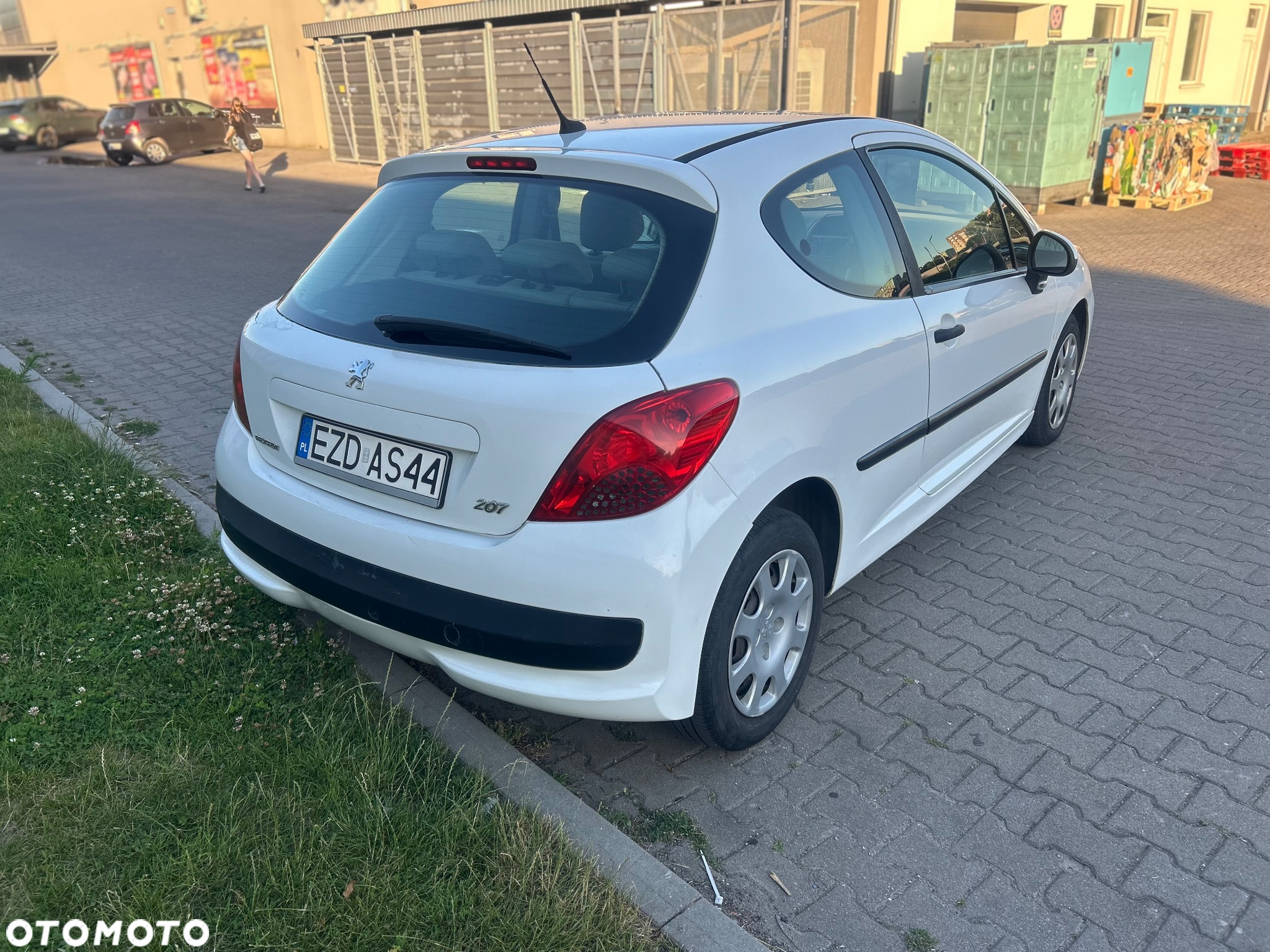 Peugeot 207 1.4 HDi Trendy - 5
