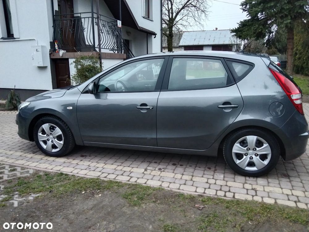 Hyundai i30 1.6 blue Comfort - 10