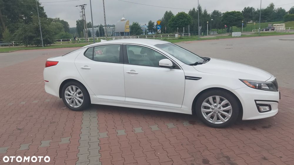 Kia Optima - 6