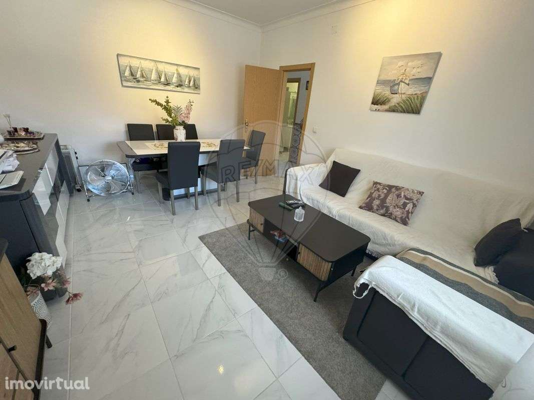 Moradia T2 para venda - Grande imagem: 3/50