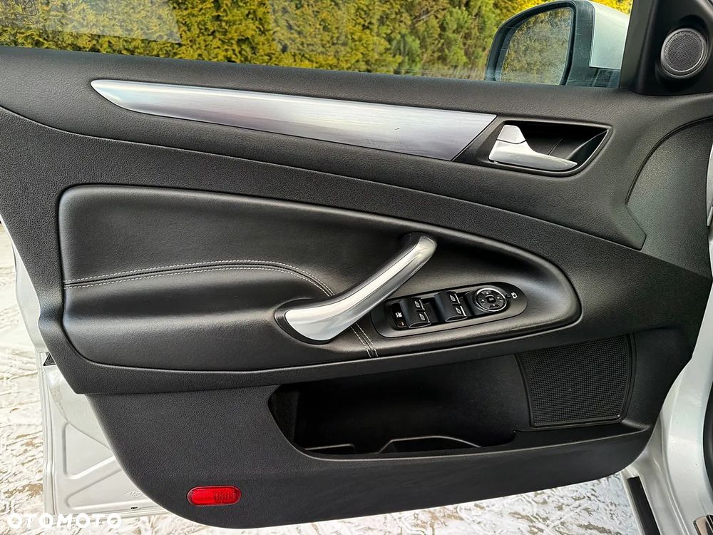 Ford Mondeo 2.0 TDCi Titanium S - 23