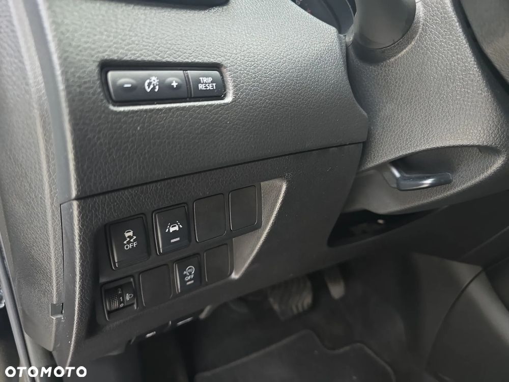 Nissan X-Trail - 13