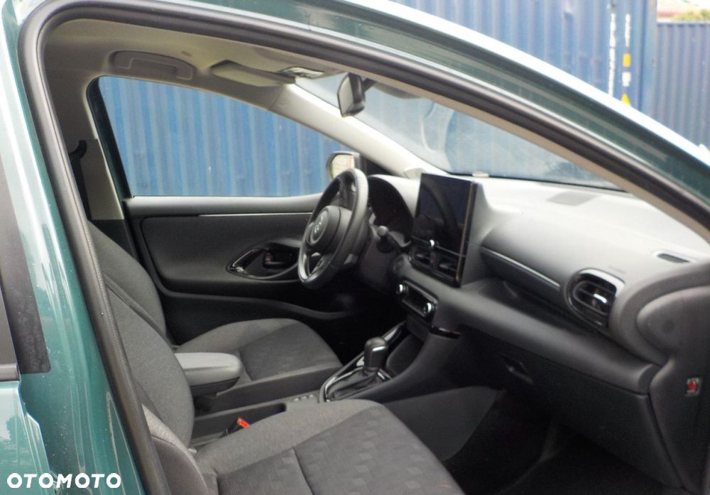 Toyota Yaris - 15