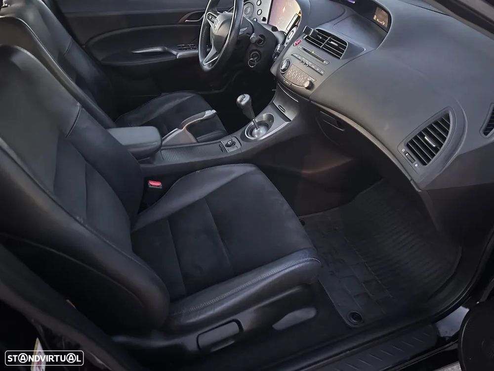 Honda Civic 1.4 i-VTEC Sport - 12