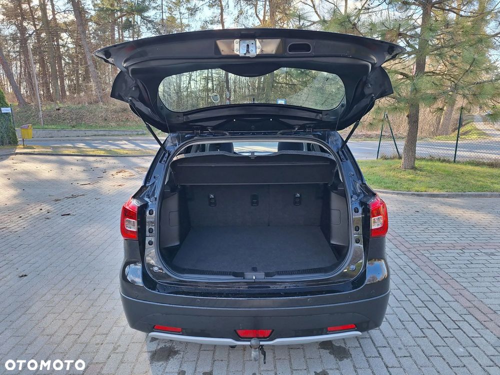 Suzuki SX4 S-Cross 1.4 T Premium - 9