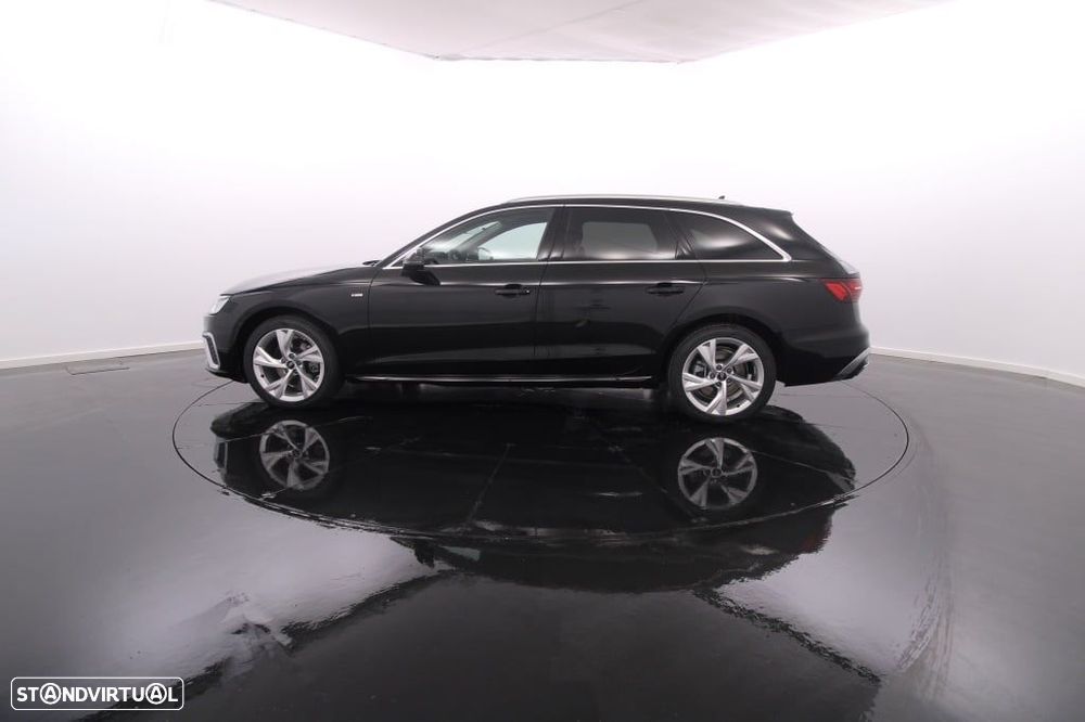 Audi A4 Avant 35 TDI S line S tronic - 3