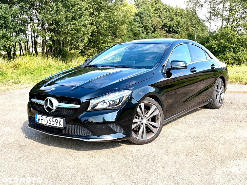 Mercedes-Benz CLA 180 - 1