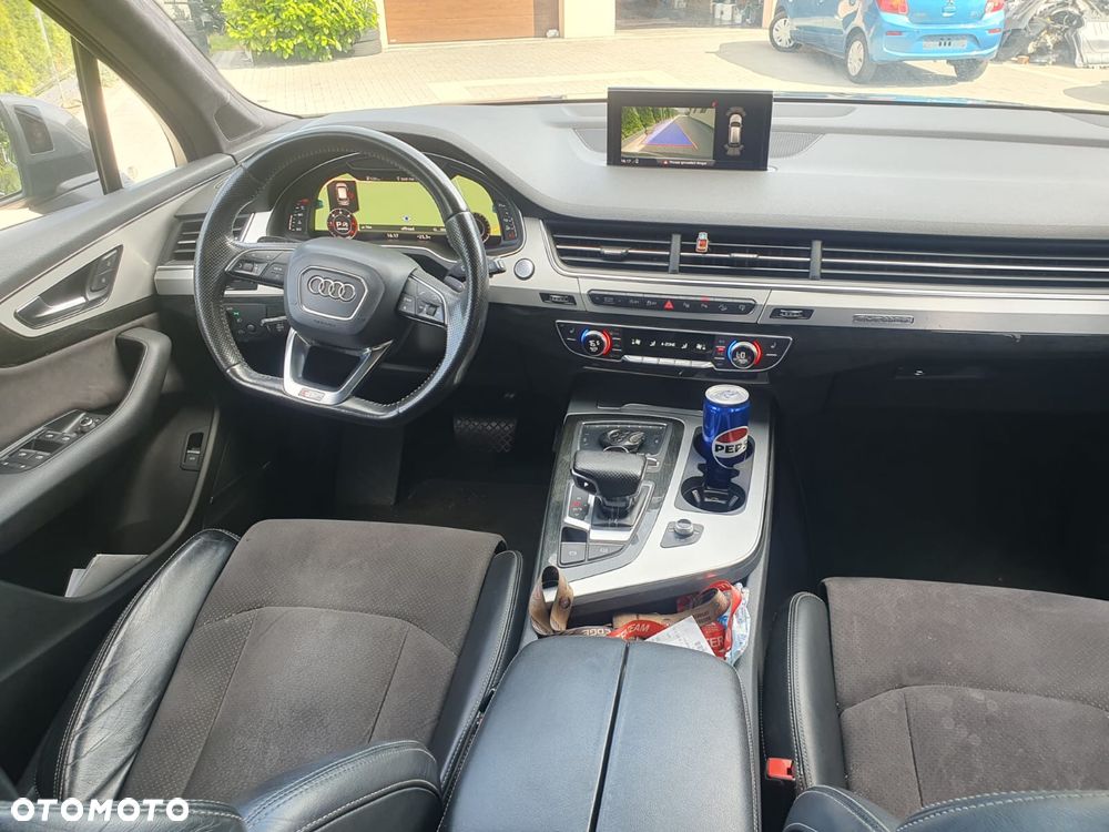 Audi Q7 - 4