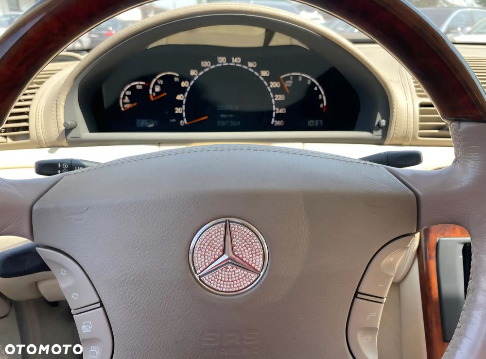 Mercedes-Benz CL 500 - 12